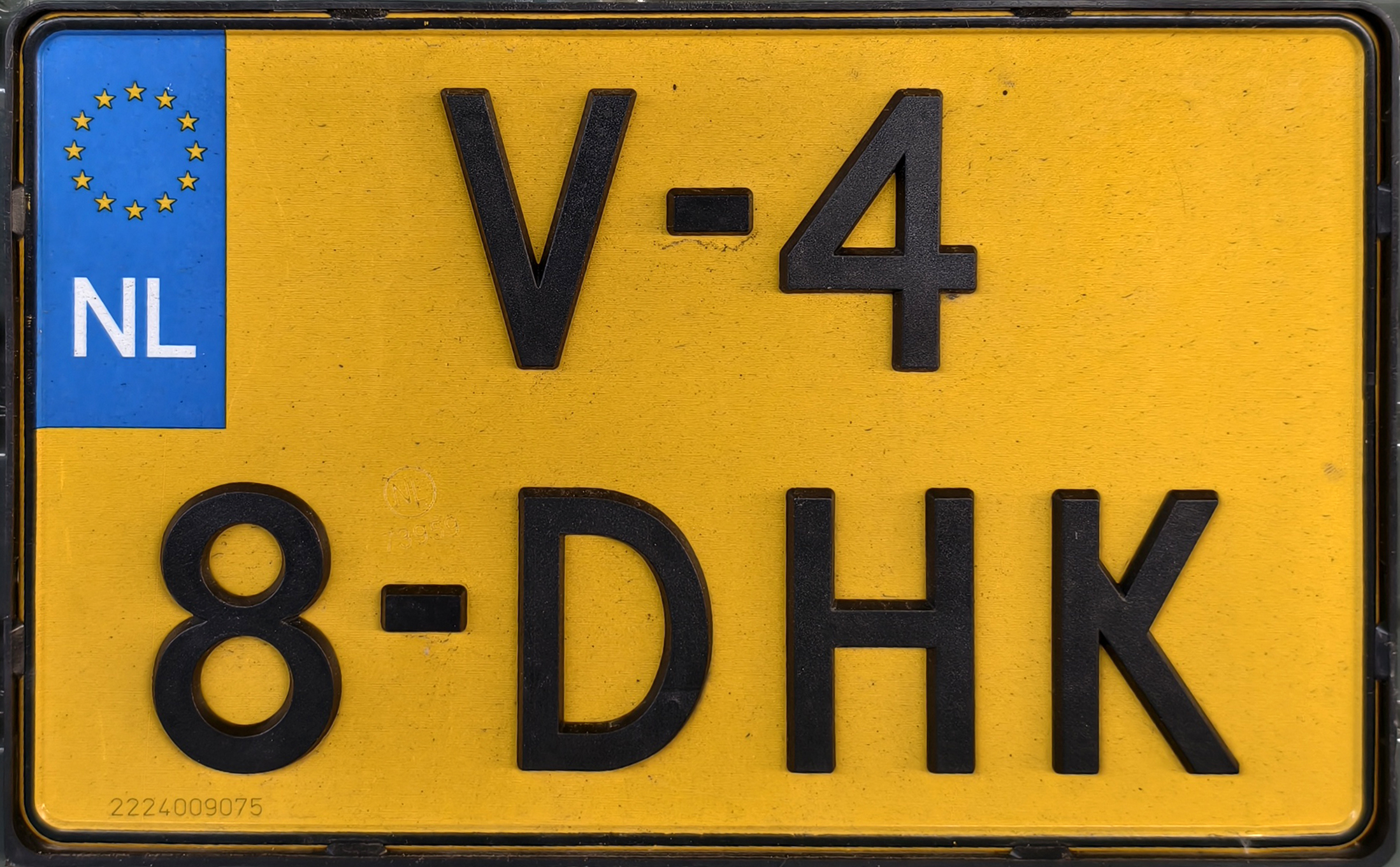 V-48-DHK